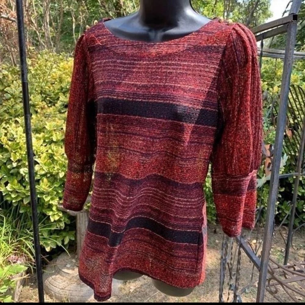 JohnPaulRichard Top Size Small
